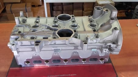 Tapa de Cilindros Renault K4M Nafta 16v miniatura 6